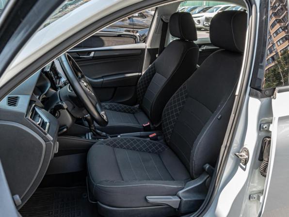 Skoda Rapid II с пробегом 2021 года, цена 1 252 000 рублей, 162896 км, лифтбек, Автокод Объявления