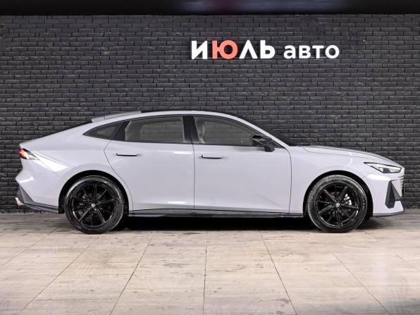 Changan UNI-V I с пробегом 2022 года, цена 2 320 000 рублей, 18386 км, лифтбек, Автокод Объявления