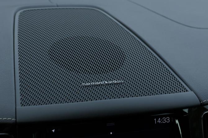 Volvo XC60 II с пробегом 2019 года, цена 3 059 000 рублей, 156248 км, внедорожник, Автокод Объявления