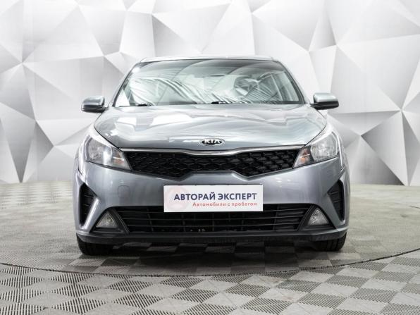 Kia Rio IV Рестайлинг с пробегом 2020 года, цена 1 770 000 рублей, 57765 км, седан, Автокод Объявления