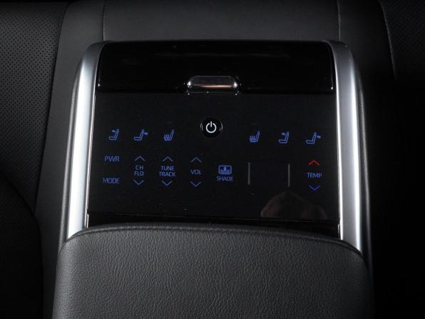 Toyota Camry VIII (XV70) с пробегом 2019 года, цена 3 599 000 рублей, 98532 км, седан, Автокод Объявления