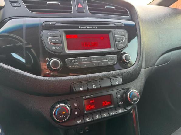 Kia Ceed II с пробегом 2015 года, цена 1 200 557 рублей, 186386 км, хэтчбек, Автокод Объявления
