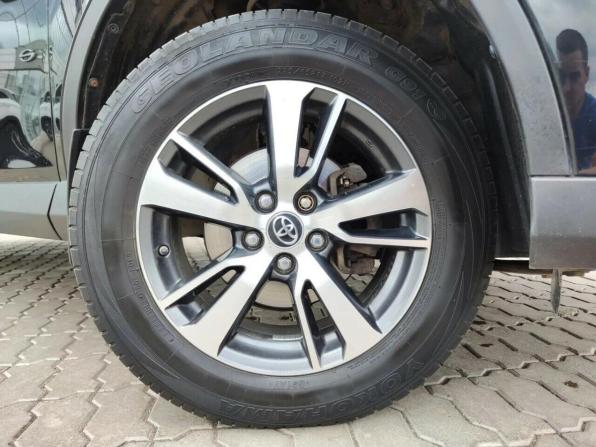 Toyota RAV4 IV (XA40) Рестайлинг с пробегом 2015 года, цена 2 236 000 рублей, 119078 км, внедорожник, Автокод Объявления