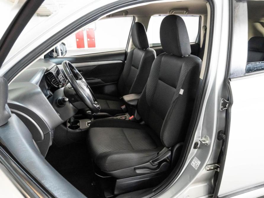 Mitsubishi Outlander III Рестайлинг 2 Ставрополь  - изображение 10