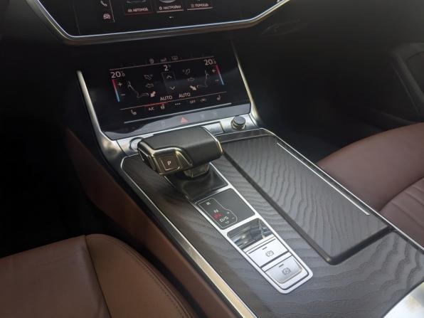 Audi A6 V (C8) с пробегом 2019 года, цена 3 545 000 рублей, 74508 км, седан, Автокод Объявления
