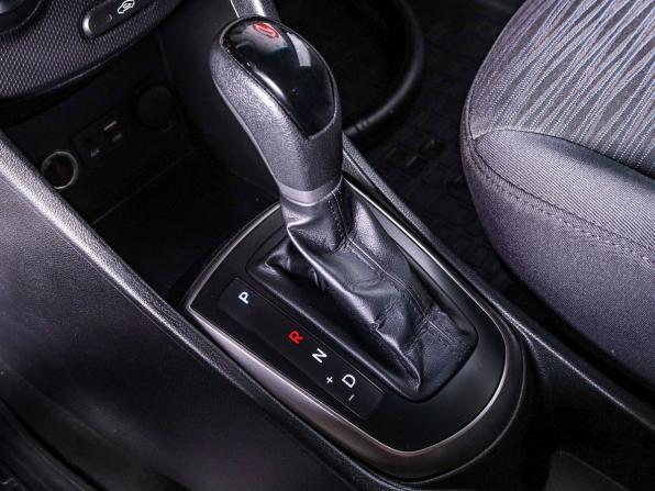 Hyundai Solaris I Рестайлинг с пробегом 2016 года, цена 1 120 000 рублей, 203291 км, седан, Автокод Объявления