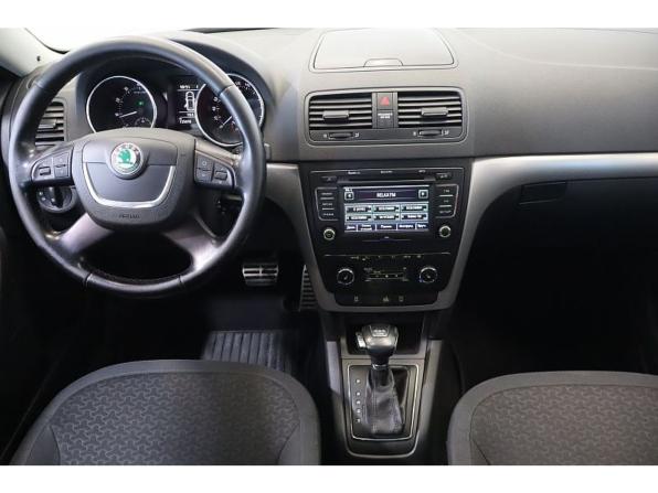 Skoda Yeti I с пробегом 2012 года, цена 1 006 000 рублей, 155073 км, внедорожник, Автокод Объявления