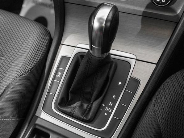 Volkswagen Golf VII с пробегом 2014 года, цена 1 000 000 рублей, 74217 км, универсал, Автокод Объявления
