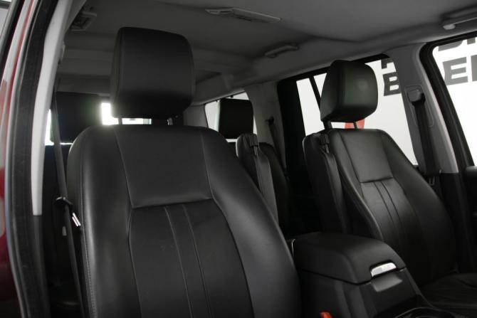 Land Rover Discovery IV Рестайлинг с пробегом 2015 года, цена 1 875 000 рублей, 297040 км, внедорожник, Автокод Объявления