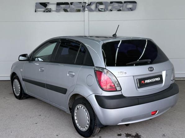 Kia Rio II с пробегом 2009 года, цена 529 000 рублей, 243599 км, хэтчбек, Автокод Объявления
