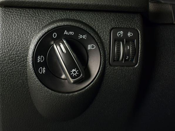 Volkswagen Tiguan I Рестайлинг с пробегом 2015 года, цена 1 175 999 рублей, 271425 км, внедорожник, Автокод Объявления