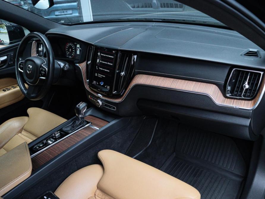 Volvo XC60 II Москва  - изображение 7