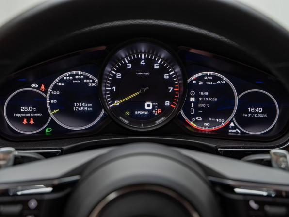 Porsche Panamera II Рестайлинг с пробегом 2021 года, цена 14 400 000 рублей, 13145 км, лифтбек, Автокод Объявления