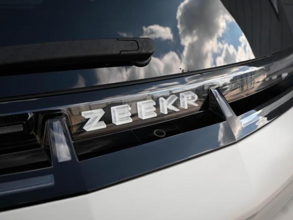 Zeekr X I с пробегом 2023 года, цена 4 999 000 рублей, 12479 км, внедорожник, Автокод Объявления
