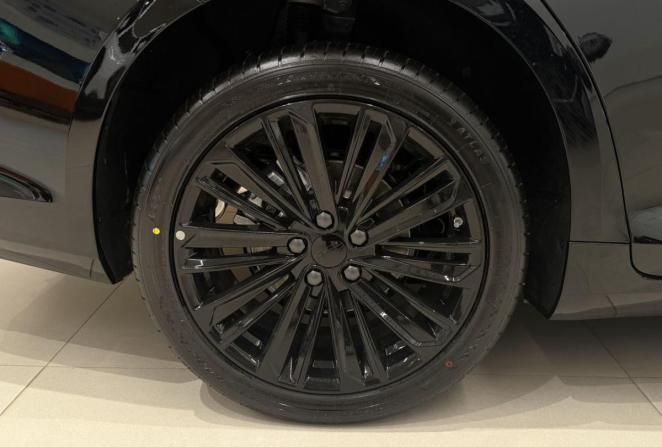 Новый Geely Preface I 2026 года, цена 3 329 990 рублей, седан, Автокод Объявления