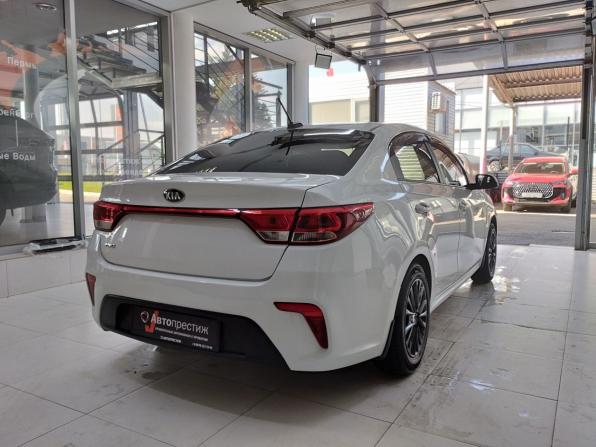 Kia Rio IV с пробегом 2018 года, цена 1 350 000 рублей, 188668 км, седан, Автокод Объявления