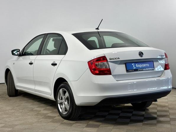 Skoda Rapid I с пробегом 2016 года, цена 1 199 000 рублей, 99170 км, лифтбек, Автокод Объявления