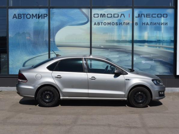 Volkswagen Polo V Рестайлинг с пробегом 2018 года, цена 1 160 000 рублей, 91909 км, седан, Автокод Объявления