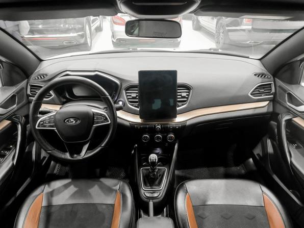 Lada (ВАЗ) Vesta I Рестайлинг (NG) с пробегом 2023 года, цена 1 180 000 рублей, 57745 км, седан, Автокод Объявления
