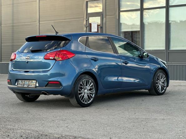 Kia Ceed II с пробегом 2013 года, цена 920 000 рублей, 210000 км, хэтчбек, Автокод Объявления