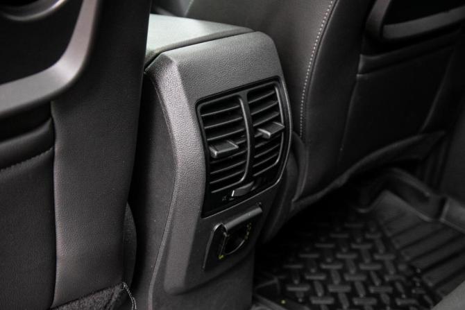 Ford Kuga II с пробегом 2015 года, цена 1 559 000 рублей, 127600 км, внедорожник, Автокод Объявления