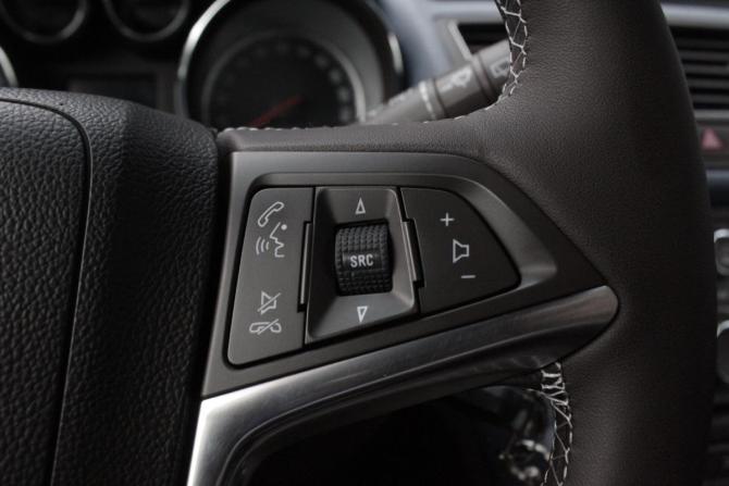 Opel Mokka I с пробегом 2014 года, цена 1 160 000 рублей, 159070 км, внедорожник, Автокод Объявления