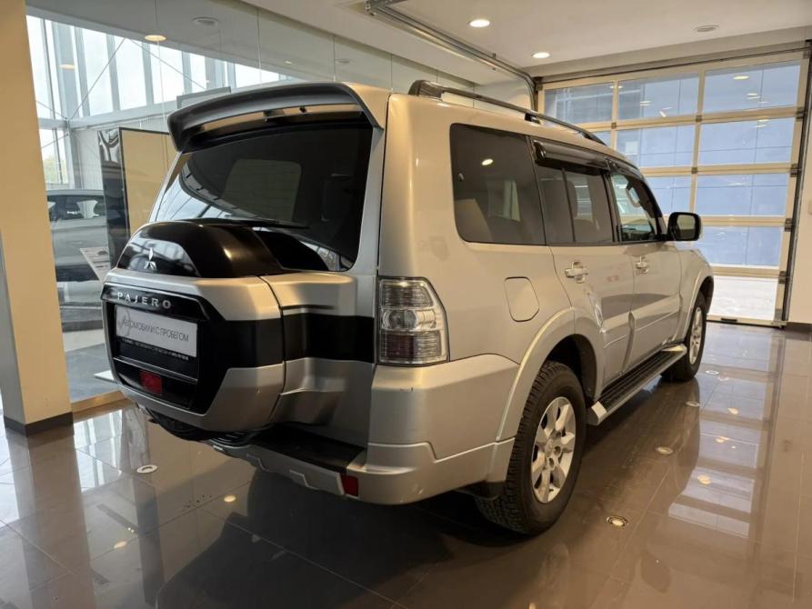 Mitsubishi Pajero IV Рестайлинг 2 Подольск  - изображение 4