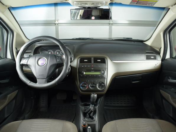 Fiat Punto III Grande Punto с пробегом 2008 года, цена 359 995 рублей, 187266 км, хэтчбек, Автокод Объявления