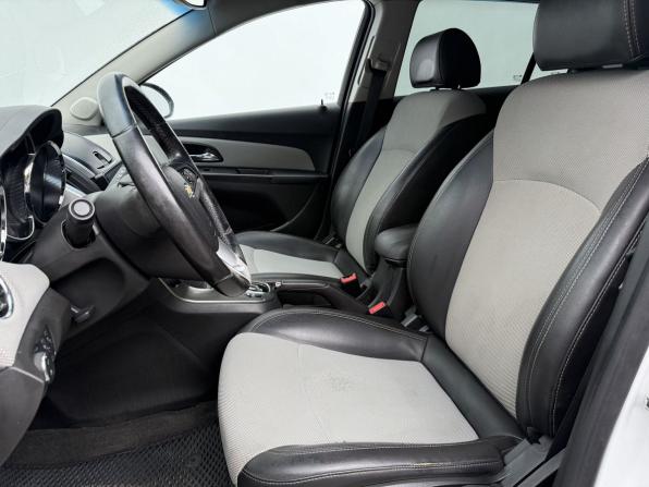 Chevrolet Cruze I Рестайлинг с пробегом 2014 года, цена 840 000 рублей, 229747 км, универсал, Автокод Объявления