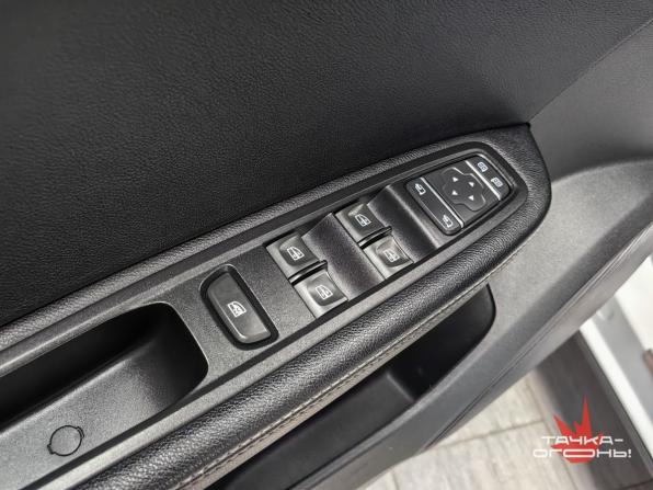 Renault Arkana I с пробегом 2019 года, цена 1 648 000 рублей, 125000 км, внедорожник, Автокод Объявления