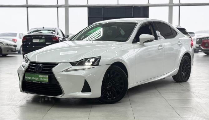 Lexus IS III Рестайлинг с пробегом 2018 года, цена 2 399 000 рублей, 135823 км, седан, Автокод Объявления