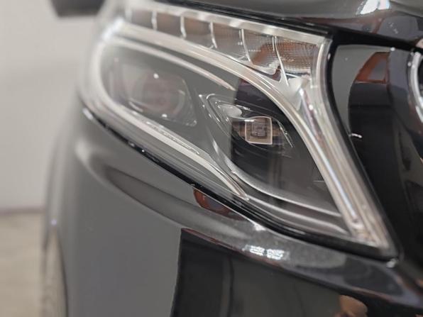 Mercedes-Benz V-Класс III (W447) Рестайлинг с пробегом 2022 года, цена 9 649 000 рублей, 18284 км, минивэн, Автокод Объявления