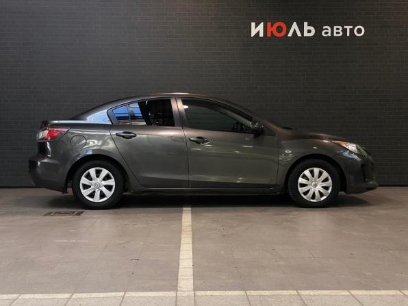 Mazda 3 II (BL) Рестайлинг с пробегом 2011 года, цена 680 000 рублей, 308508 км, седан, Автокод Объявления