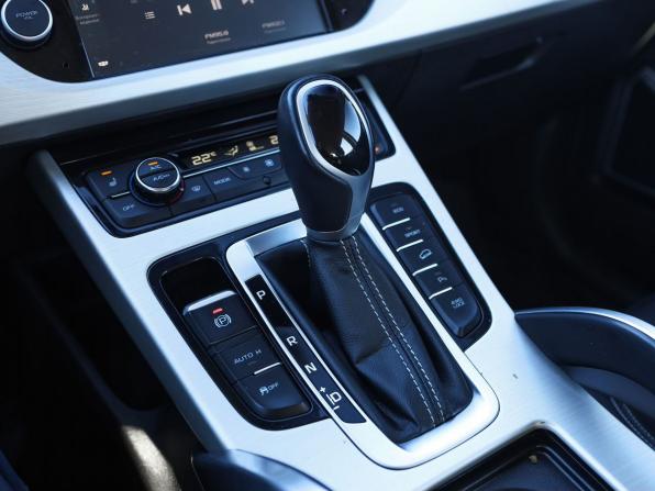 Geely Atlas I с пробегом 2021 года, цена 1 799 000 рублей, 138847 км, внедорожник, Автокод Объявления