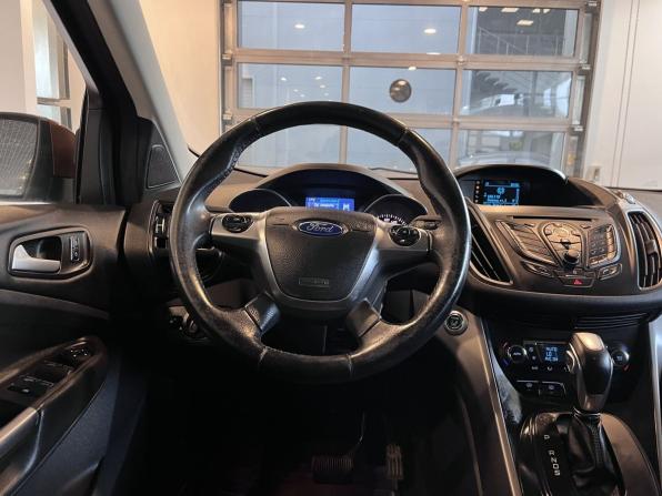 Ford Kuga II с пробегом 2016 года, цена 1 695 000 рублей, 96879 км, внедорожник, Автокод Объявления