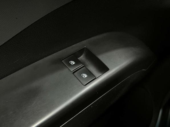 Chevrolet Aveo II с пробегом 2012 года, цена 650 000 рублей, 162000 км, седан, Автокод Объявления