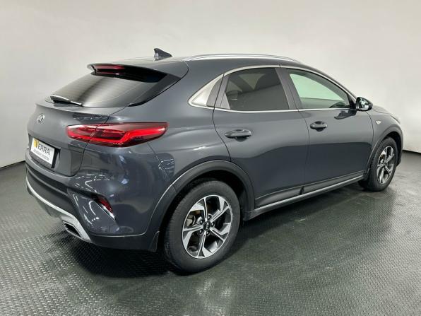Kia XCeed I с пробегом 2021 года, цена 1 760 000 рублей, 126435 км, хэтчбек, Автокод Объявления