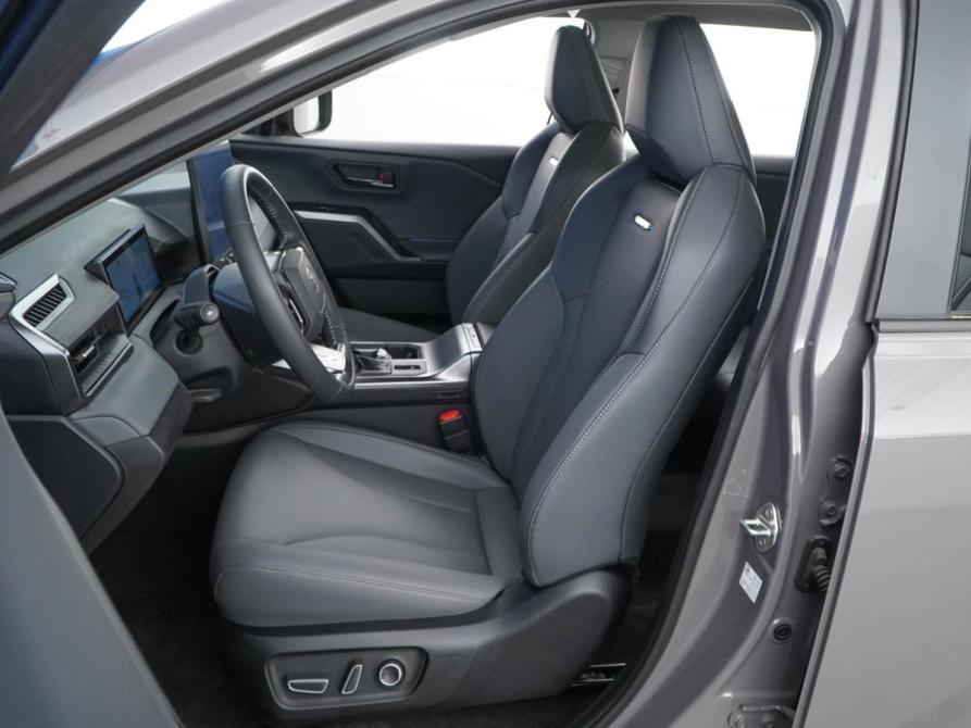 Toyota RAV4 VI (XA60) Москва  - изображение 10