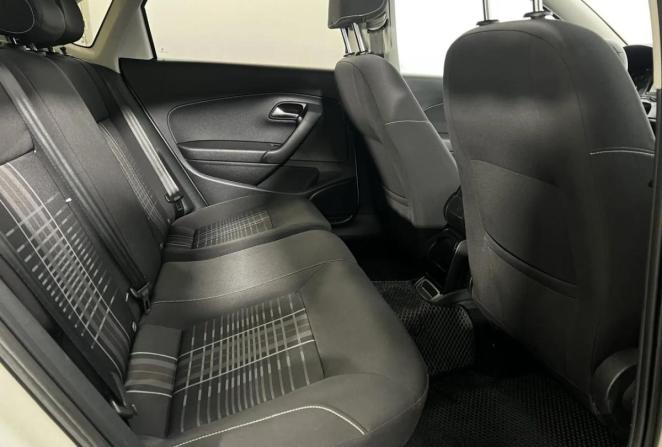 Volkswagen Polo V Рестайлинг с пробегом 2015 года, цена 845 000 рублей, 198925 км, седан, Автокод Объявления
