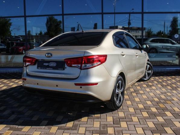 Kia Rio III Рестайлинг с пробегом 2015 года, цена 1 022 800 рублей, 128170 км, седан, Автокод Объявления
