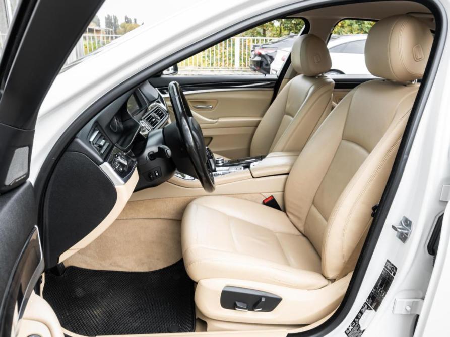 BMW 5 серии VI (F10/F11/F07) Рестайлинг Ставрополь  - изображение 10