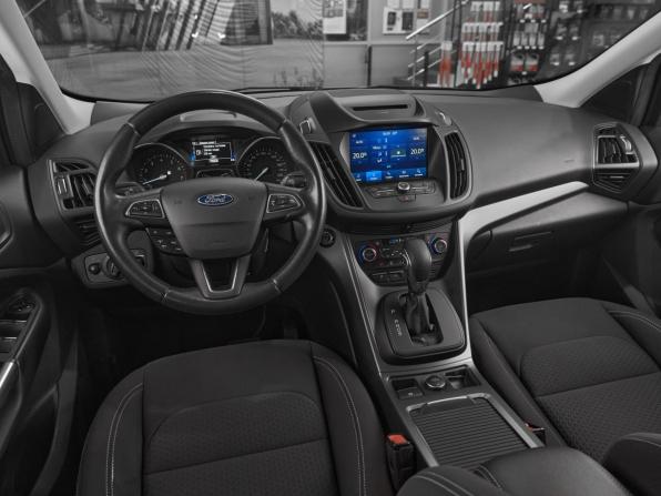 Ford Kuga II Рестайлинг с пробегом 2019 года, цена 1 599 000 рублей, 88800 км, внедорожник, Автокод Объявления