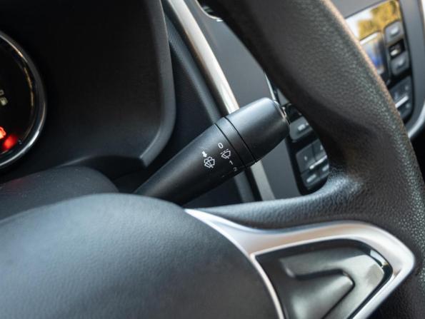 Renault Logan II Рестайлинг с пробегом 2022 года, цена 915 000 рублей, 109747 км, седан, Автокод Объявления