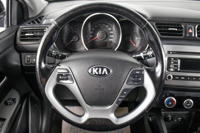 Kia Rio III Рестайлинг с пробегом 2016 года, цена 999 000 рублей, 154277 км, седан, Автокод Объявления