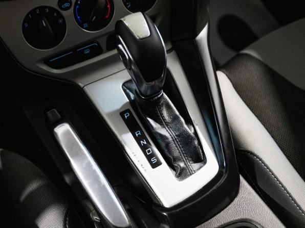 Ford Focus III с пробегом 2013 года, цена 755 000 рублей, 176845 км, универсал, Автокод Объявления