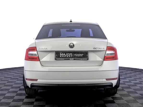 Skoda Octavia III (A7) Рестайлинг с пробегом 2019 года, цена 1 300 000 рублей, 163479 км, лифтбек, Автокод Объявления