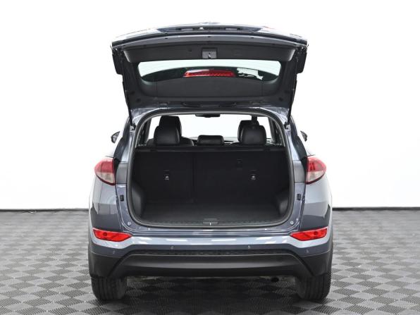 Hyundai Tucson III с пробегом 2016 года, цена 1 699 000 рублей, 114000 км, внедорожник, Автокод Объявления