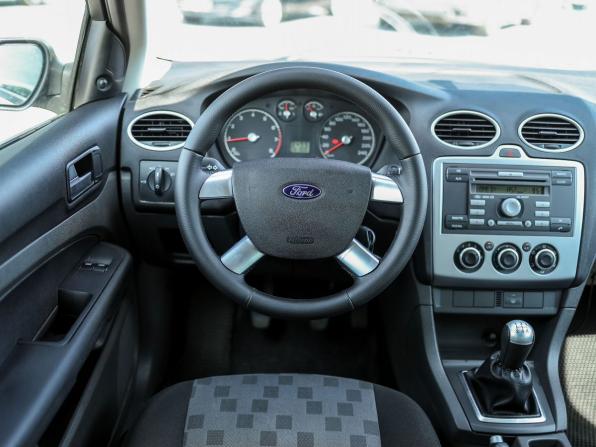 Ford Focus II с пробегом 2006 года, цена 399 000 рублей, 191900 км, седан, Автокод Объявления