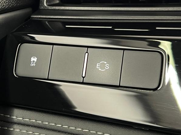 Omoda S5 с пробегом 2024 года, цена 1 443 000 рублей, 25179 км, седан, Автокод Объявления