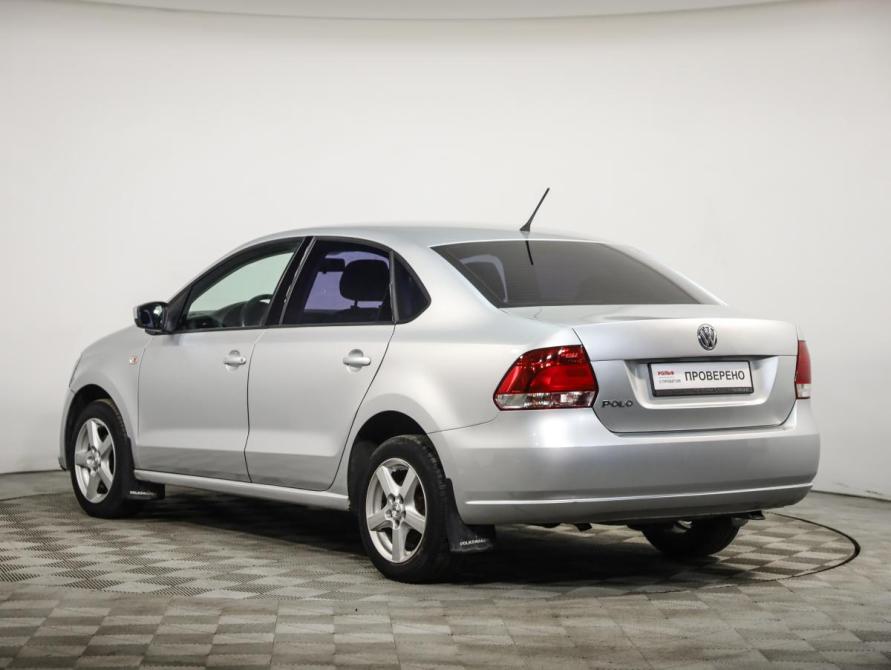 Volkswagen Polo V Санкт-Петербург  - изображение 7